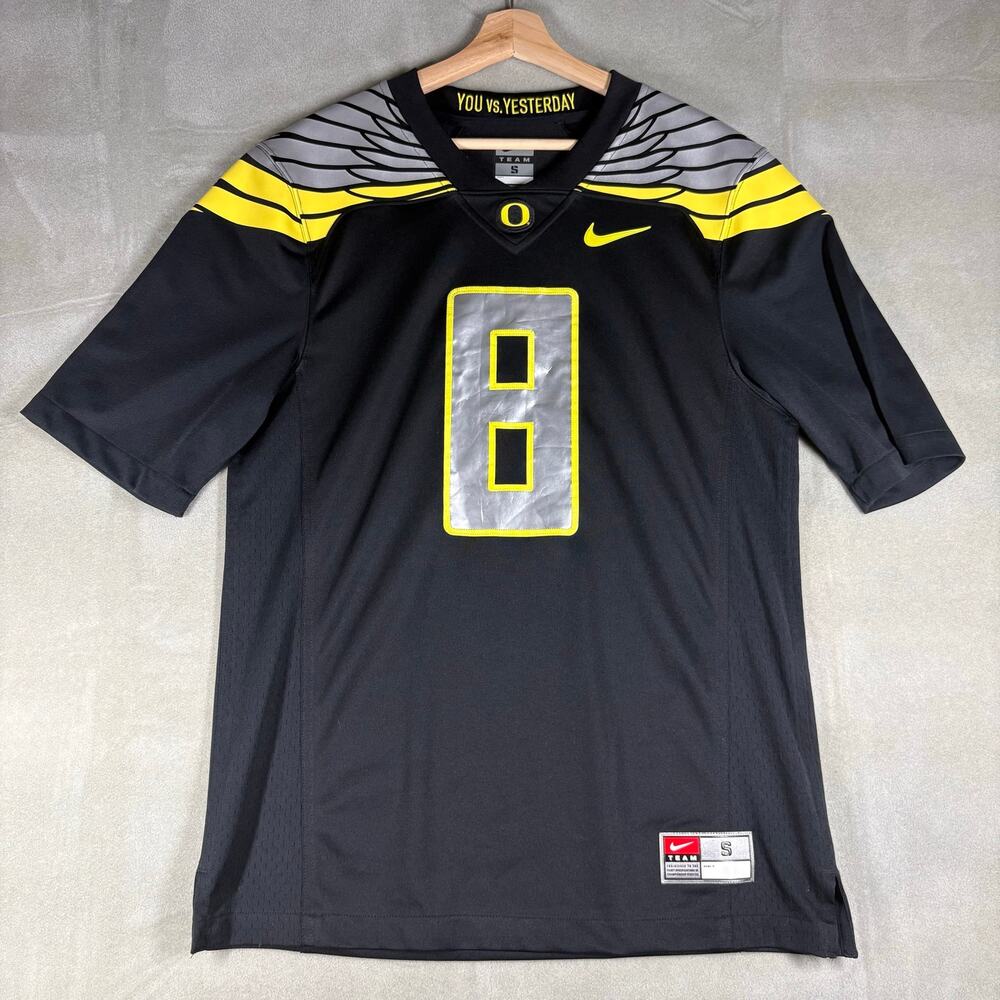 Nike Team Oregon Ducks #8 Football Jersey Mens Small Black Yellow NCAA Indonesia